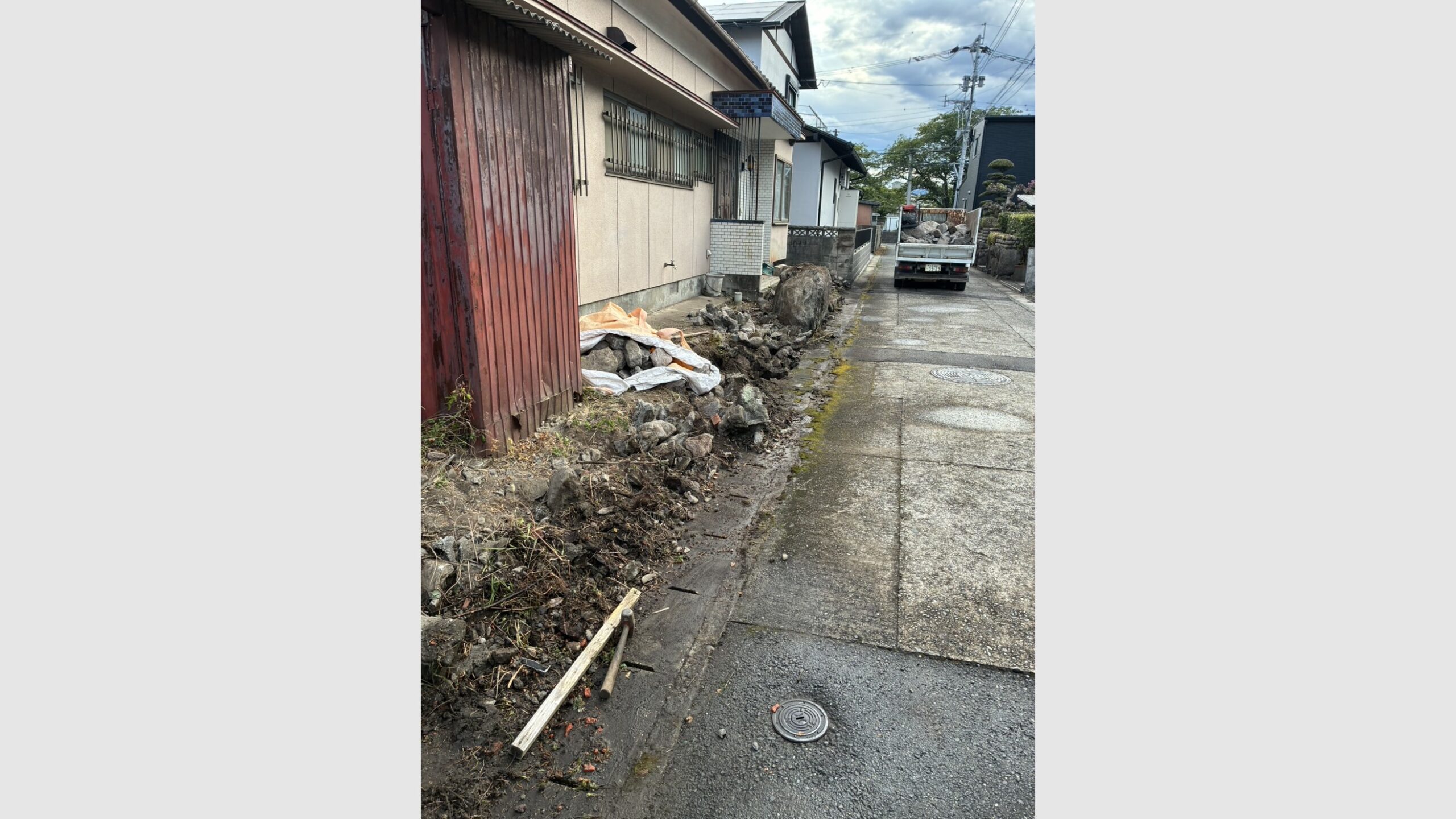 石積みとレンガ塀の解体撤去と伐採工事
